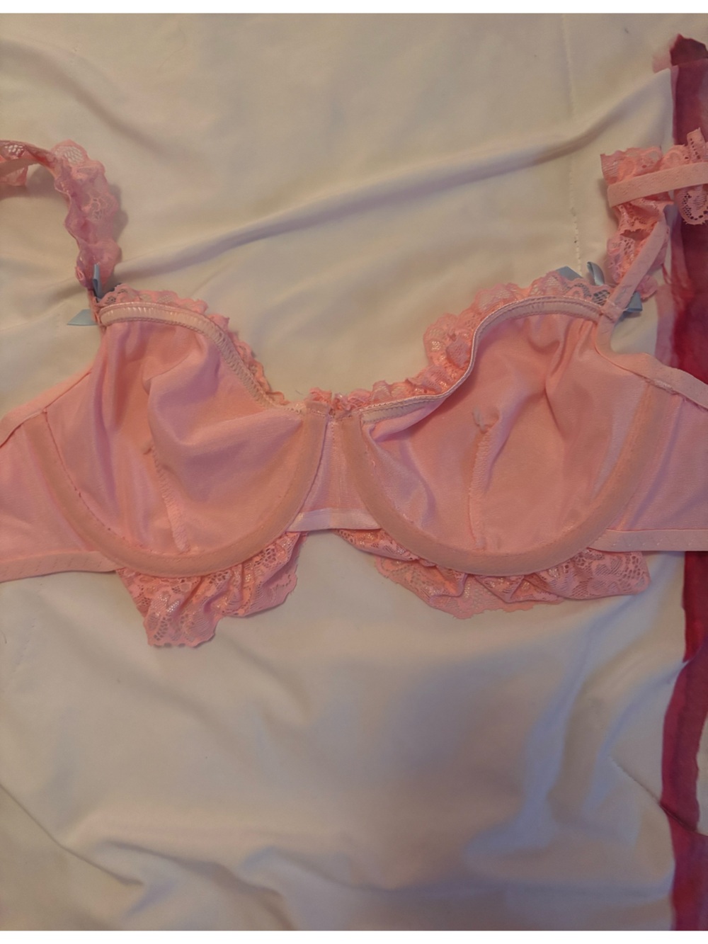 NWOT Pink Satin Lace Underwire Push Up Bra With Matching Thong Set - Picture 10 of 13